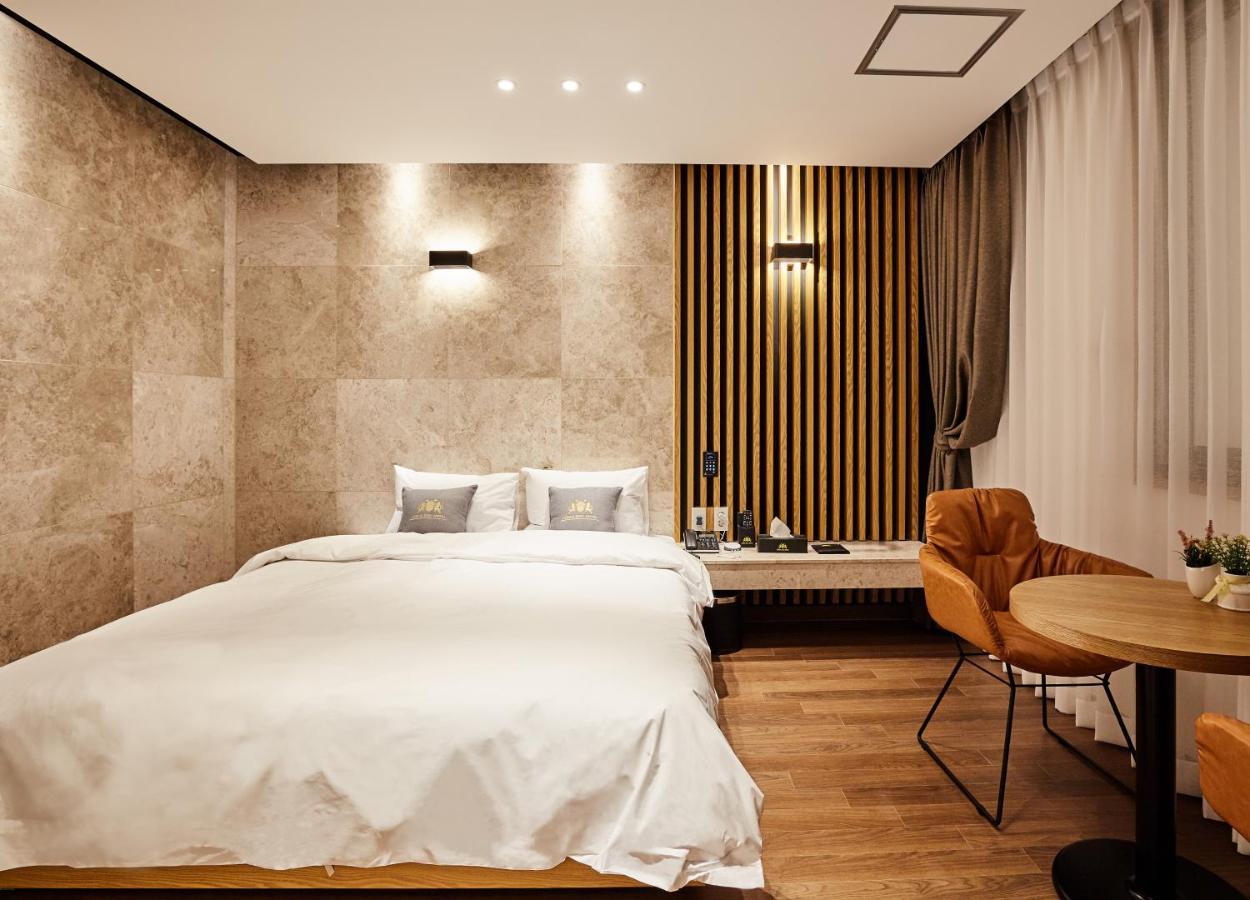Noble Stay Hotel Kvangdzsu Kültér fotó